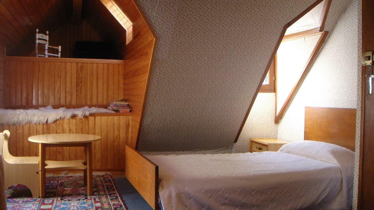 Gite Familial Fouga Bareilles Eksteriør billede
