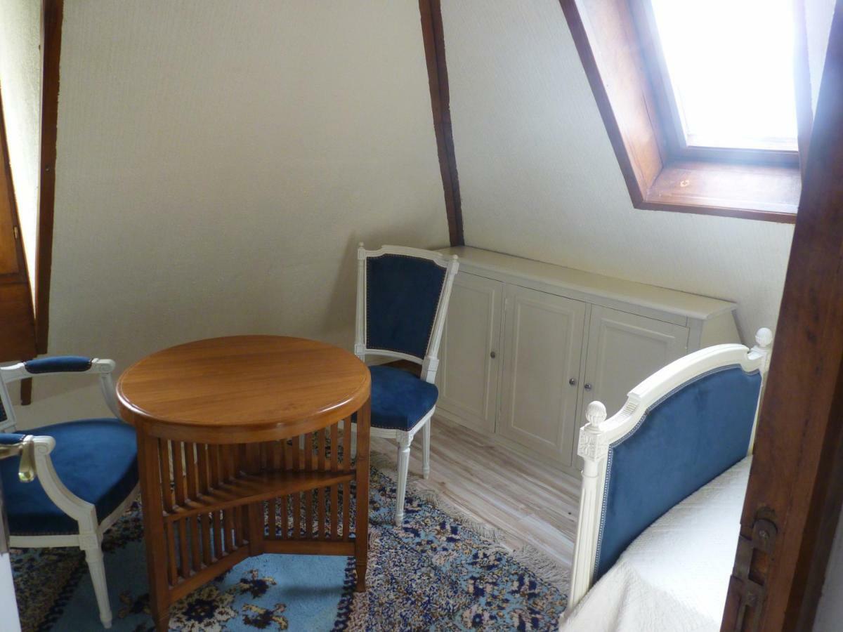 Gite Familial Fouga Bareilles Eksteriør billede
